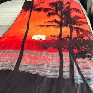 8-NWT ( WHITLEY Willows)MICROFIBER (SUNSET) beach towel size35”X70”